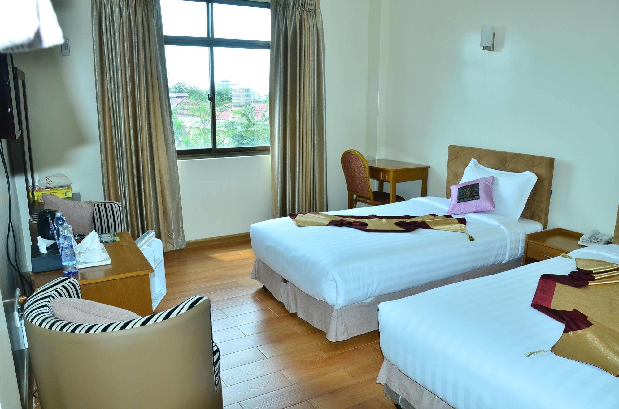 Hotel Mindhama Yangon Exterior photo